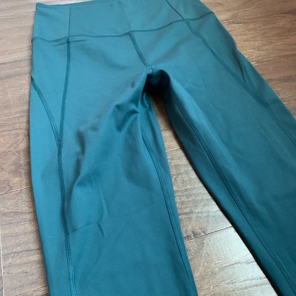 NWOT Girlfriend Collective High-Rise Compressive Leggings in "Globe" - Picture 4 of 11